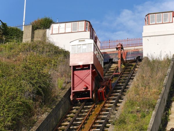 leas lift folkestone