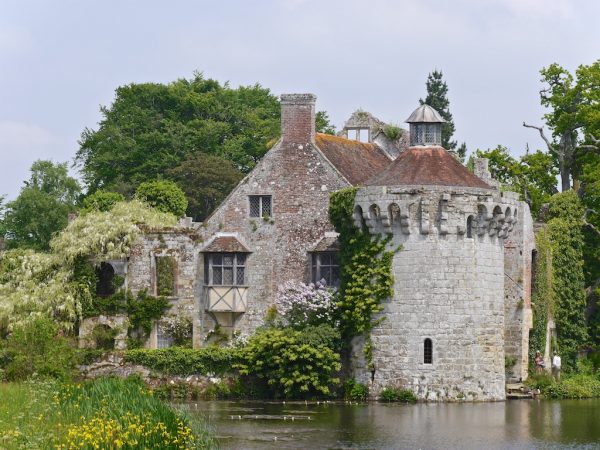 scotney castle