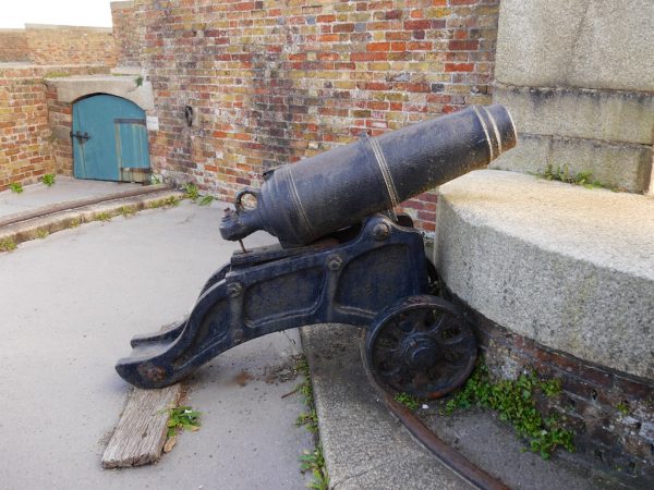 eastbourne redoubt